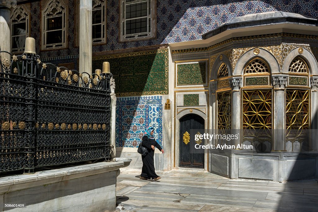 Ile covered tomb of Eyup Ensari in Istanbul