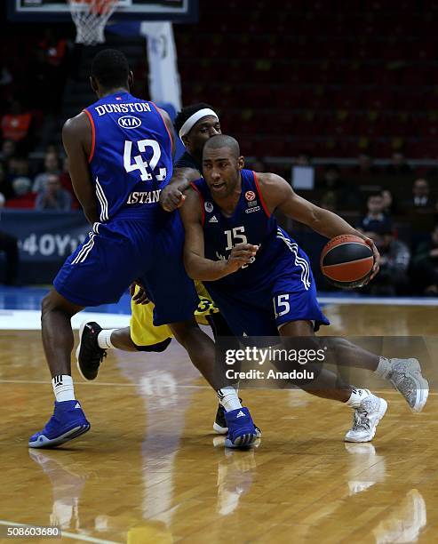 Jayson Granger of Anadolu Efes in action during the Turkish Airlines Euroleague Basketball Top 16 Round 6 game between Anadolu Efes and Fenerbahce at...