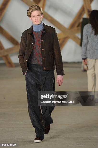 Model walks the runway during the Billy Reid fashion show during the New York Fashion Week Men's Fall/Winter 2016 on February 3, 2016 in New York...