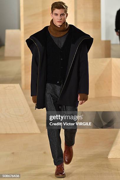 Model walks the runway during the Perry Ellis fashion show during New York Fashion Week Men's Fall/Winter 2016 on February 3, 2016 in New York City.