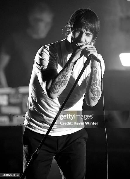 Musician Anthony Kiedis of the Red Hot Chili Peppers performs onstage during the 'Feel The Bern' fundraiser concert to benefit presidential candidate...