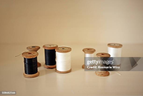 Thread Making Old 670 Old Thread Spools Stock Photos, High-Res Pictures, and Images ...