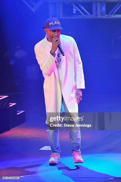 Winning artist Pharrell performs following the 2015 Pepsi Rookie of the Year Award Ceremony at the 2015 Pepsi Rookie of the Year Award Ceremony at...