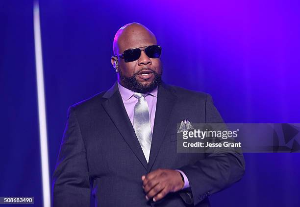 Singer Wanya Morris of Boyz II Men performs during the 47th NAACP Image Awards Presented By TV One After Party at the Pasadena Civic Auditorium on...