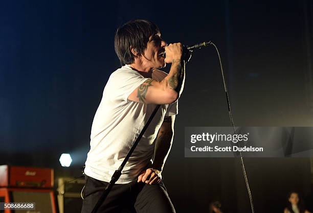 Musician Anthony Kiedis of the Red Hot Chili Peppers performs onstage during the "Feel the Bern" fundraiser for Presidential candidate Bernie Sanders...