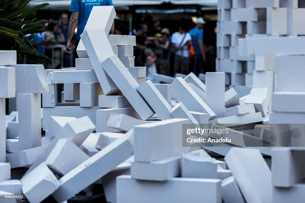 Melbournes Dominoes arts project