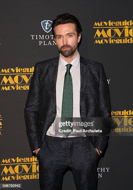 Scanlan Actor Emmett Scanlan Photos and Premium High Res Pictures - Getty Images