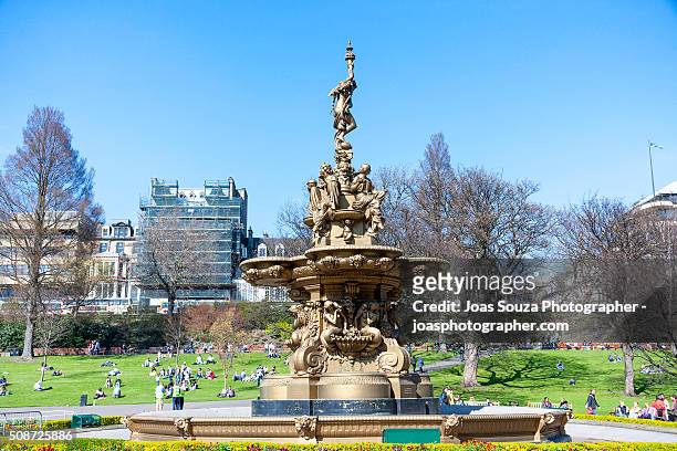 ross fountain in edinburgh. - joas souza stock pictures, royalty-free photos & images