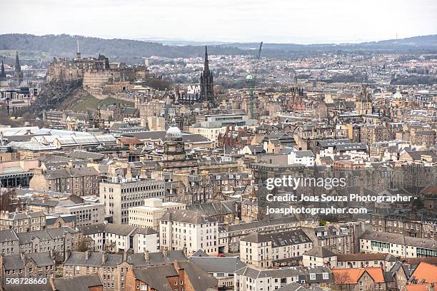 edinburgh cityscape - joas souza stock pictures, royalty-free photos & images