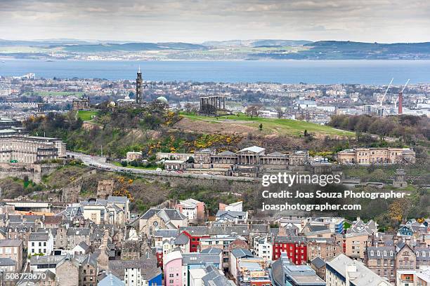 edinburgh cityscape - joas souza stock pictures, royalty-free photos & images