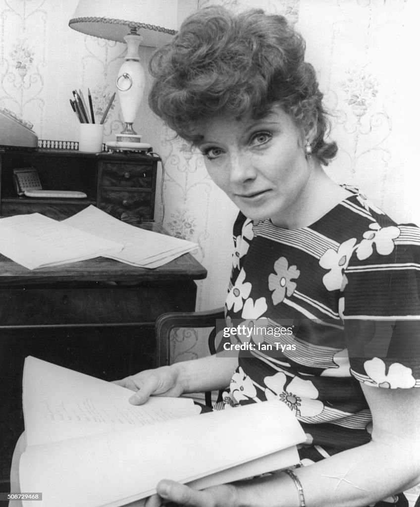 Actress Jo Rowbottom Reading A Script For Her Role In Harriet s Back actress-jo-rowbottom-reading-a-script-for-her-role-in-harriet-s-back