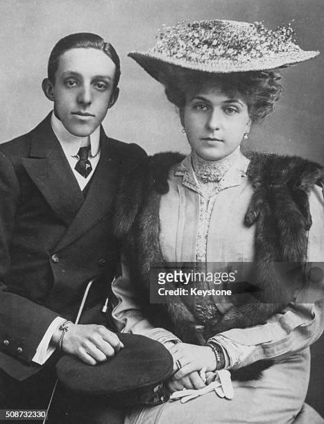 Portrait of King Alfonso XIII and Queen Victoria Eugenie of Spain, in a picture taken by Mullins of Ryde, in April 1906.
