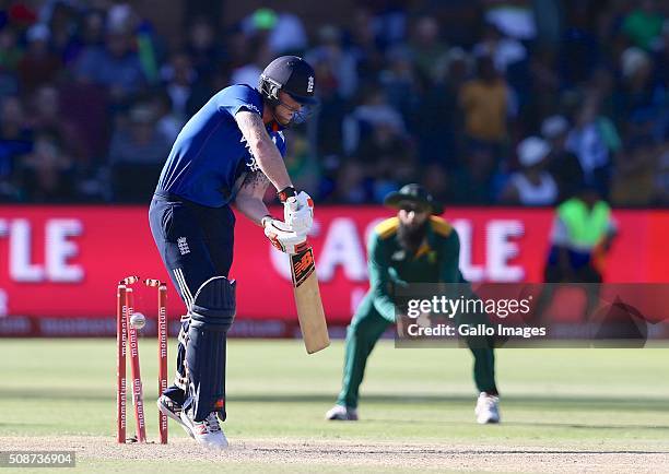 Ben Stokes of England loses his wicket during the 2nd Momentum ODI Series match between South Africa and England at St Georges Park on February 06,...