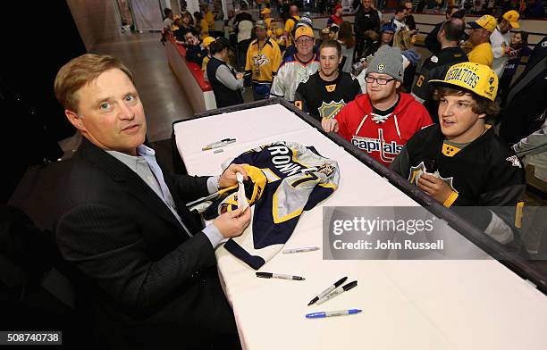 Former NHL player Cliff Ronning meets fans during day two of the 2016 NHL All-Star NHL Fan Fair at the Music City Center on January 29, 2016 in...