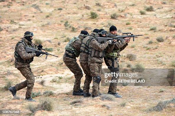 Tunisian Army Special Forces Take Part In A Military Exercise Near A tunisian-army-special-forces-take-part-in-a-military-exercise-near-a