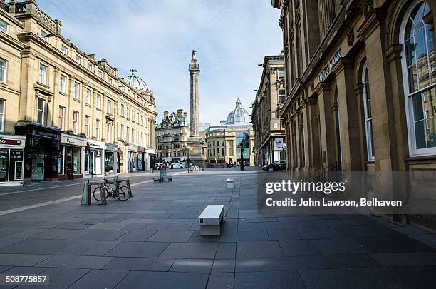 grey street, grainger town, newcastle upon tyne - newcastle upon tyne grey street stock pictures, royalty-free photos & images