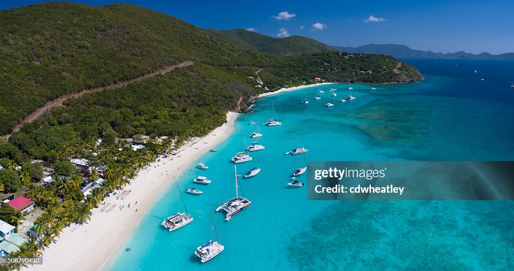 Blanco Vista aérea de la bahía, de Jost Van Dique