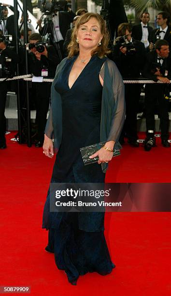 Actress Cathleen Turner attends "2046" Premiere at Le Palais de Festival at the 57th Cannes Film Festival on May 20, 2004 in Cannes, France.