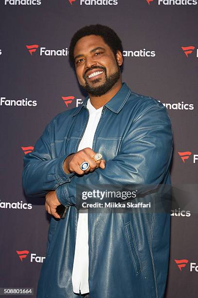 Former NFL player Jonathan Ogden arrives at Fanatic's Big Game Weekend Event on February 6, 2016 in San Francisco, California.