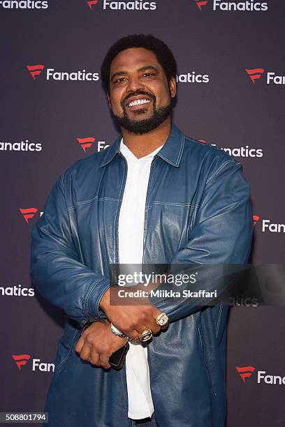 Former NFL player Jonathan Ogden arrives at Fanatic's Big Game Weekend Event on February 6, 2016 in San Francisco, California.