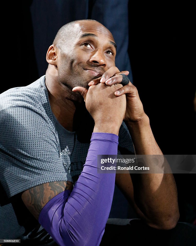 Los Angeles Lakers v San Antonio Spurs