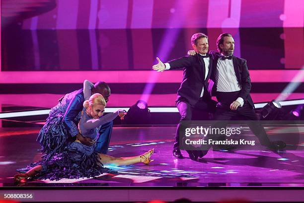 Kathrin Menzinger, Hans Sarpei, Michael Kessler and Matthias Matschke attend the Goldene Kamera 2016 show on February 6, 2016 in Hamburg, Germany.