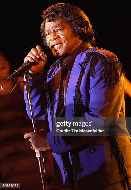 James Brown performs at the season opener at the Mountain Winery, on May 20, 2004 in Saratoga, California.