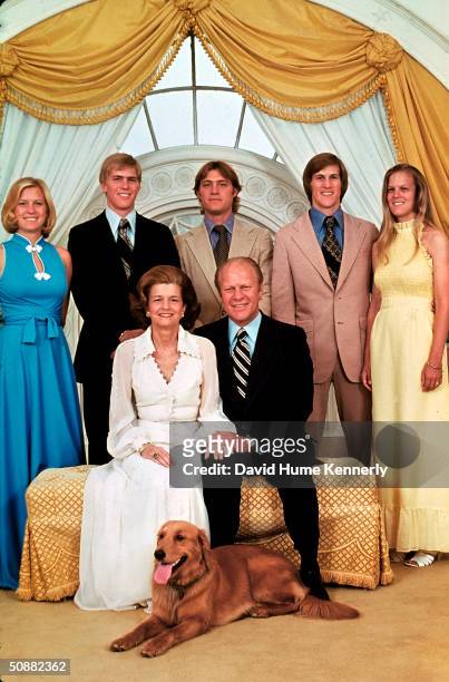 Formal portrait of the Ford Family, Washington DC, 1978. Front row, former First Lady Betty Ford and former American President Gerald Ford; back row,...