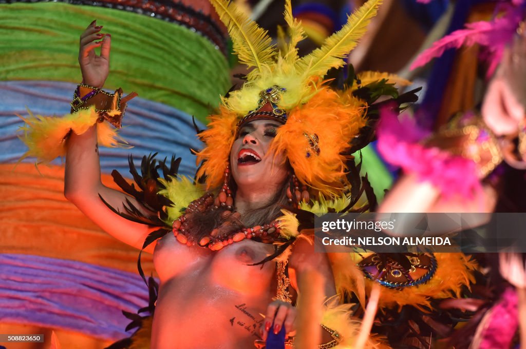 TOPSHOT-BRAZIL-CARNIVAL-SAO PAULO-PARADE-ACADEMICOS SO TUCURUVI