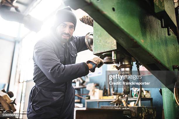 Leth Operator Lathe Operator Photos and Premium High Res Pictures - Getty Images