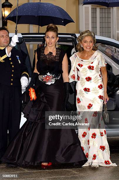 Princess Beatrice of Orleans and her daughter Princess Clotilde arrive to attend a gala dinner at El Pardo Royal Palace on May 21, 2004 in Madrid,...