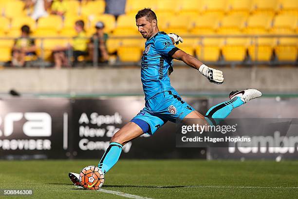 Ante Covic of the Glory kicks during the round 18 A-League match between Wellington Phoenix and Perth Glory at Westpac Stadium on February 7, 2016 in...