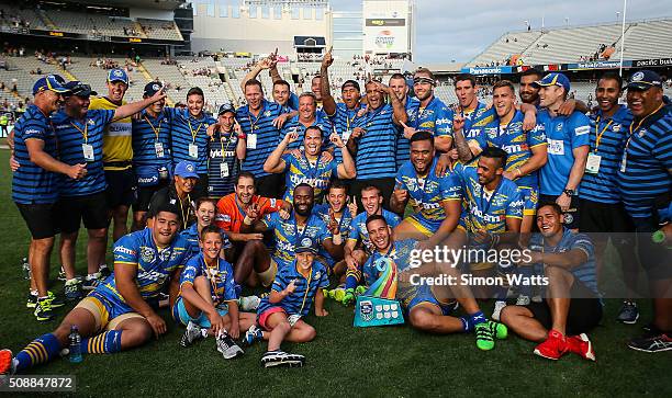 Eels players celebrate after winning the 2016 Auckland Nines Grand Final match between the Warriors and the Eels at Eden Park on February 7, 2016 in...