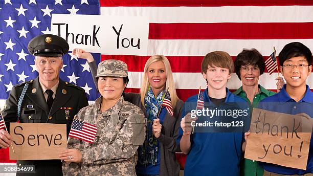 military: group of people show appreciation for american veterans. - memorial day thank you stock pictures, royalty-free photos & images