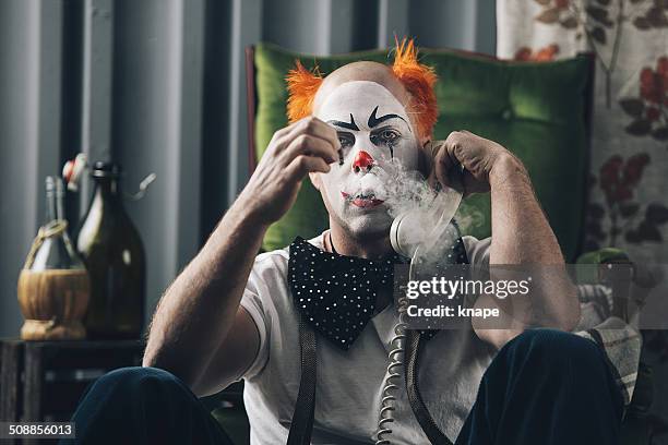 crazy scary payaso - scary clown makeup fotografías e imágenes de stock