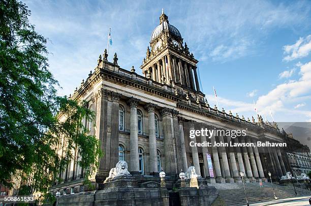 leeds town hall, leeds, west yorkshire, england - leeds town hall bildbanksfoton och bilder