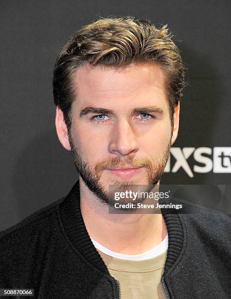 Actor Liam Hemsworth attends DirecTV Super Saturday Night Co-hosted by Mark Cuban's AXS TV at Pier 70 on February 6, 2016 in San Francisco,...