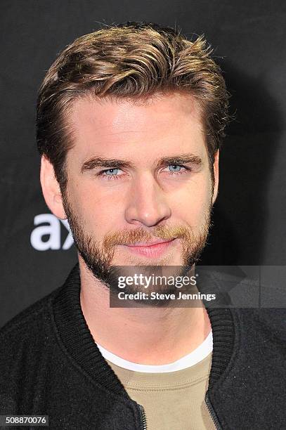 Actor Liam Hemsworth attends DirecTV Super Saturday Night Co-hosted by Mark Cuban's AXS TV at Pier 70 on February 6, 2016 in San Francisco,...