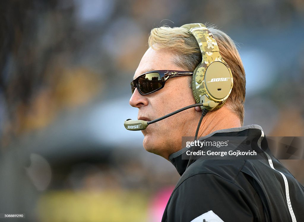 Oakland Raiders v Pittsburgh Steelers