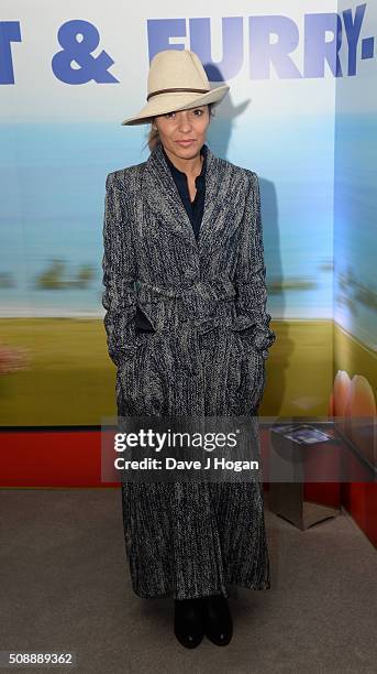 Alvin The Chipmunks The Roadtrip Photos and Premium High Res Pictures ...