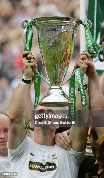 Lawrence Dallaglio, Wasps captain lifts the trophy after winning the Heineken Cup Final match between London Wasps and Stade Toulousain at Twickenham...