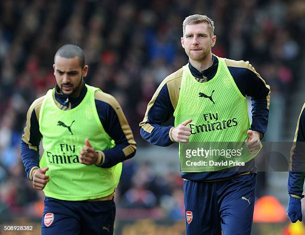 Per Mertesacker of Arsenal warms up during the Barclays Premier League match between AFC Bournemouth and Arsenal at The Vitality Stadium, Bournemouth...