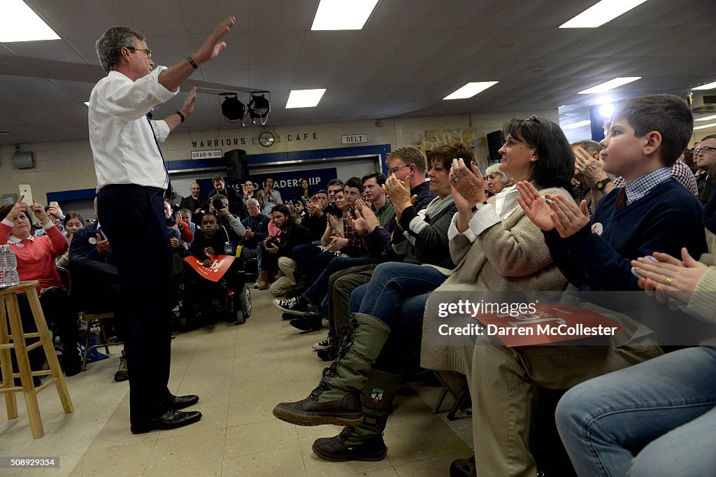 Jeb Bush Holds A Town Hall In New Hampshire Ahead Of Primary