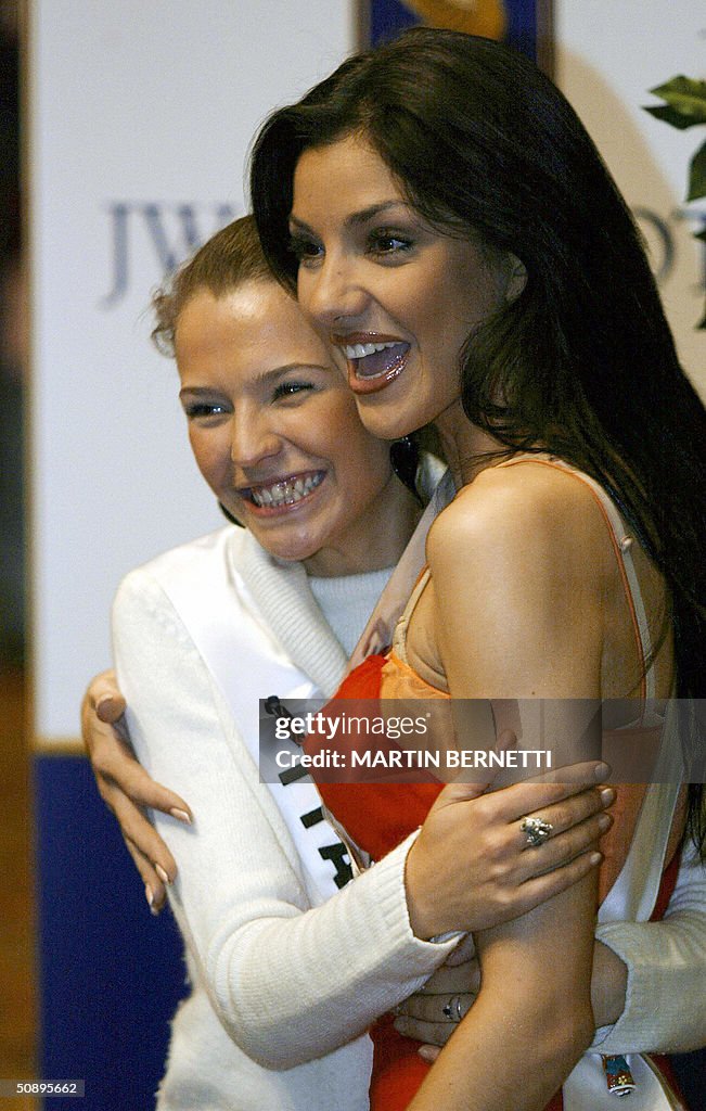 Miss Italy Laia Manetti and Mis Greece V