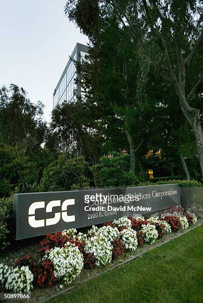 General view of the Computer Sciences Corporation headquarters, seen on May 25, 2004 in the Los Angeles area community of El Segundo, California. CSC...