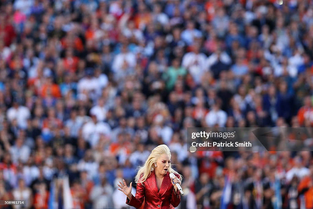 Super Bowl 50 - Carolina Panthers v Denver Broncos