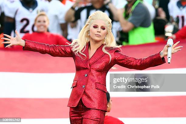 Lady Gaga sings the National Anthem at Super Bowl 50 at Levi's Stadium on February 7, 2016 in Santa Clara, California.