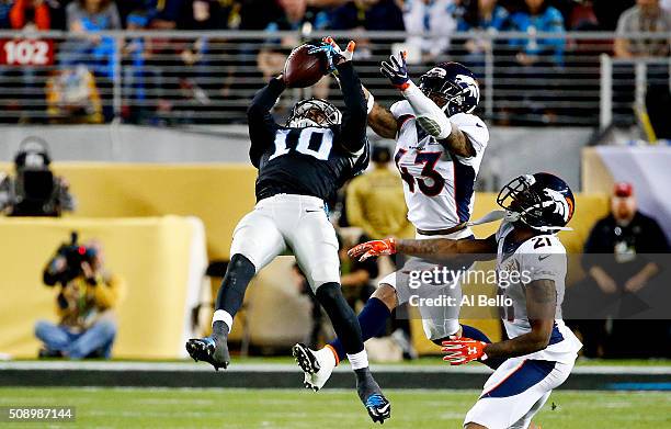 Corey Brown of the Carolina Panthers makes 45 yard reception over T.J. Ward of the Denver Broncos in the third quarter during Super Bowl 50 at Levi's...