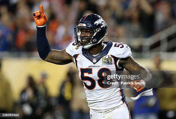 Von Miller of the Denver Broncos reacts after a play against the Carolina Panthers in the fourth quarter during Super Bowl 50 at Levi's Stadium on...