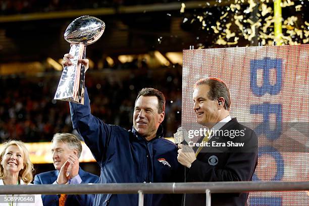 Head coach Gary Kubiak of the Denver Broncos celebrates witht the Vince Lombardi Trophy after Super Bowl 50 at Levi's Stadium on February 7, 2016 in...